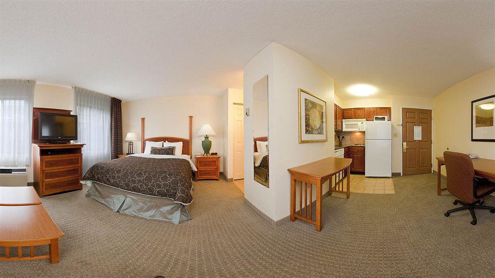 Staybridge Suites Louisville - East By Ihg Luaran gambar